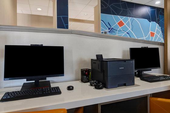 Holiday Inn Express & Suites Central Omaha By Ihg Зручності фото