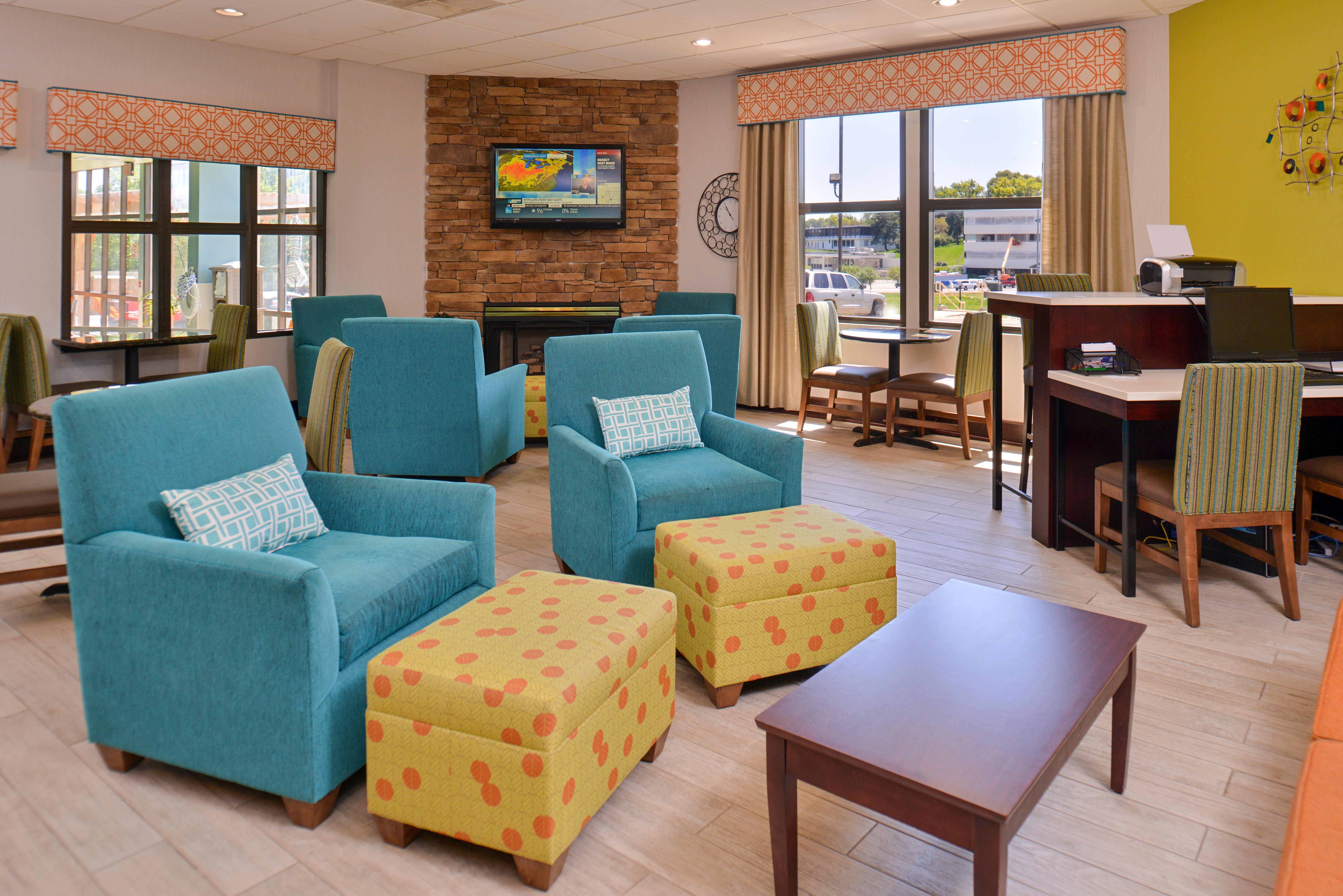Holiday Inn Express & Suites Central Omaha By Ihg Екстер'єр фото